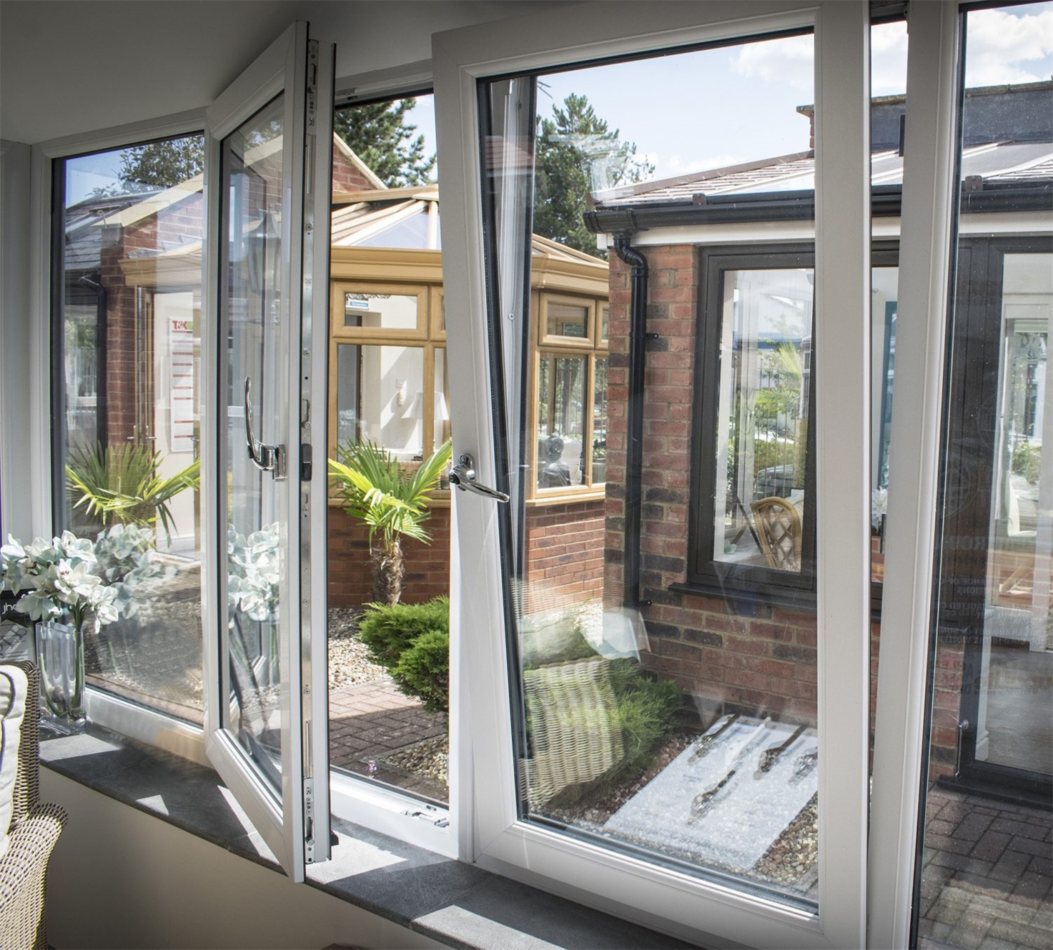 Latest design high quality aluminium double glass waterproof tilt turn window inward open inverted windows