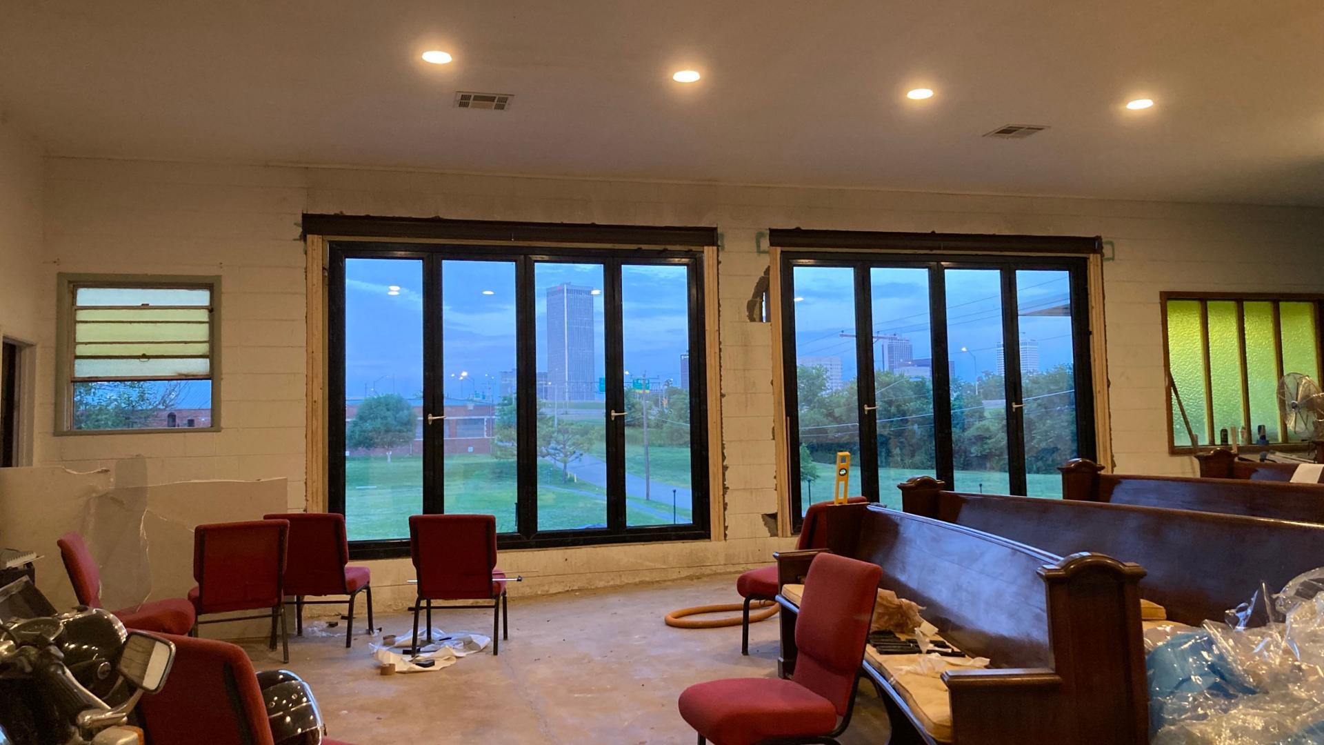 Transforming an Oklahoma Property with 10x8ft Black Aluminum Folding Doors